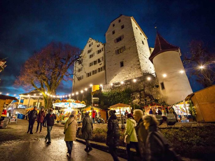 Weihnachtsmarkt Schloss Wildegg